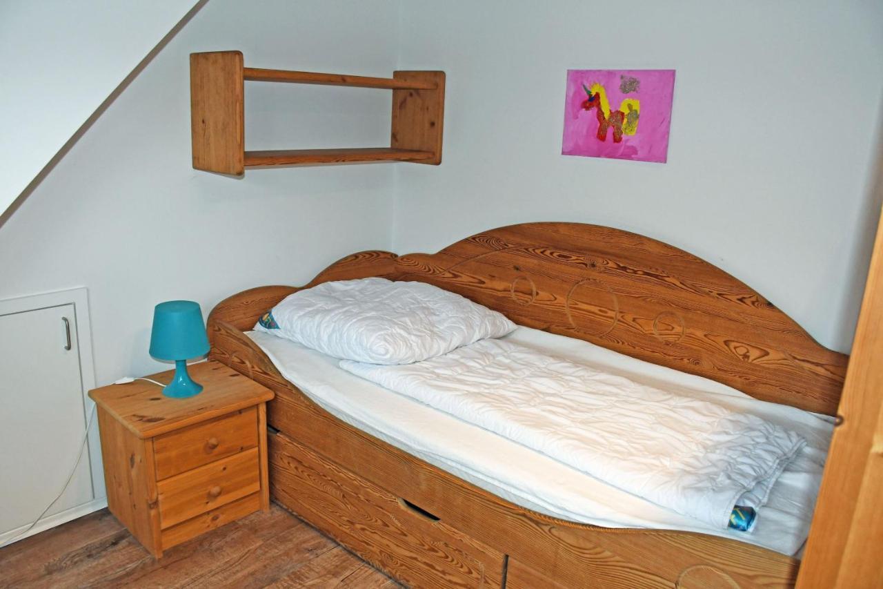 Schoenes Ferienhaus Mit Kamin Und Sauna Im Ostseebad Sellin المظهر الخارجي الصورة