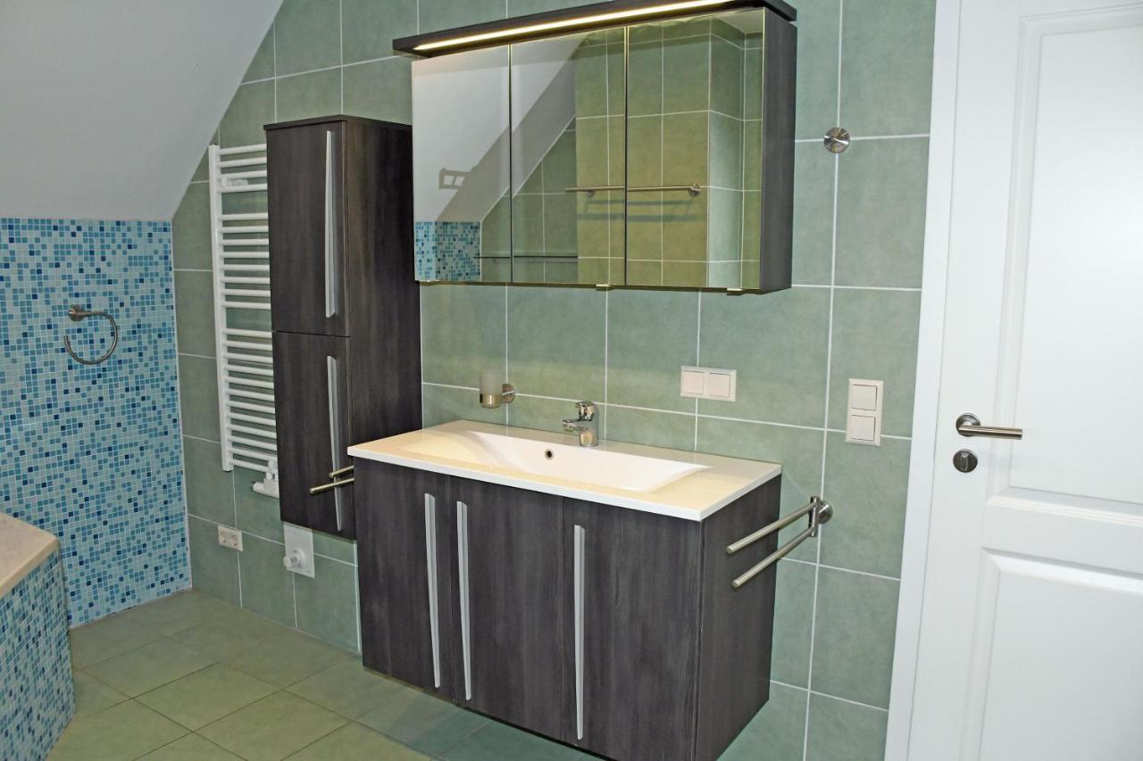 Schoenes Ferienhaus Mit Kamin Und Sauna Im Ostseebad Sellin المظهر الخارجي الصورة